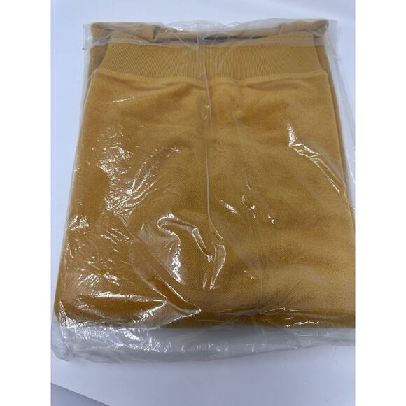 Dutch Bros Coffee Pullover Sweatshirt Men’s Size L Mustard Yellow Terry Crewneck - Picture 3 of 3